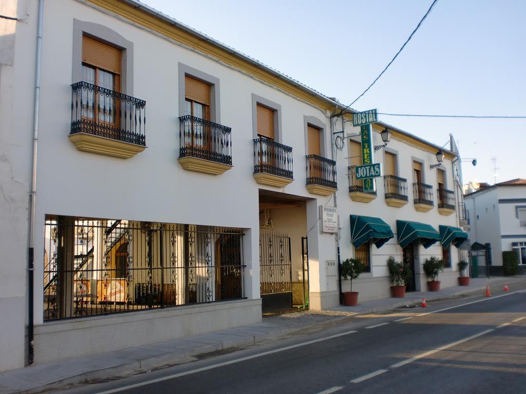 Hostal Las Tres Jotas Alcaracejos Ngoại thất bức ảnh